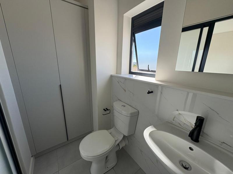 To Let 2 Bedroom Property for Rent in Sandown Western Cape